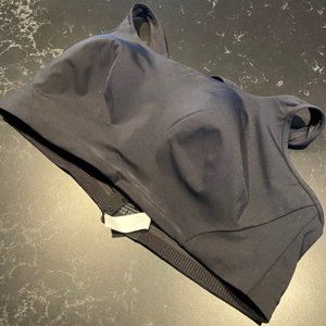 Brand New with Tags Lululemon All Powered Up Black Sports Bra 42DDD